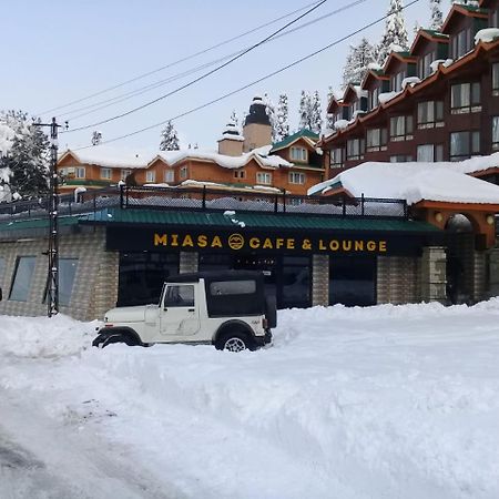 Hotel Hilltop Gulmarg JAMMU AND KASHMIR ภายนอก รูปภาพ