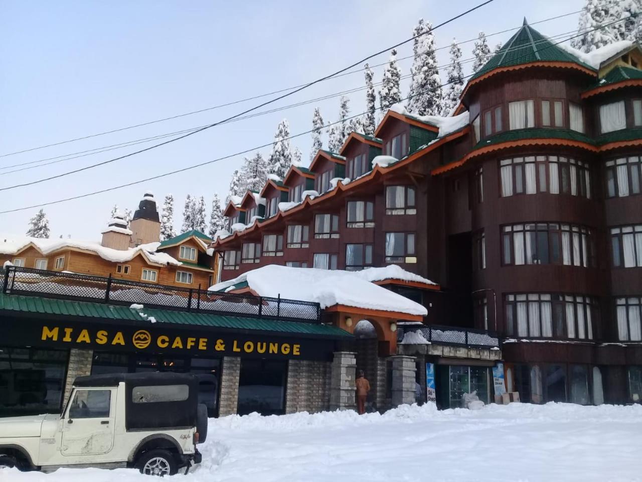 Hotel Hilltop Gulmarg JAMMU AND KASHMIR ภายนอก รูปภาพ